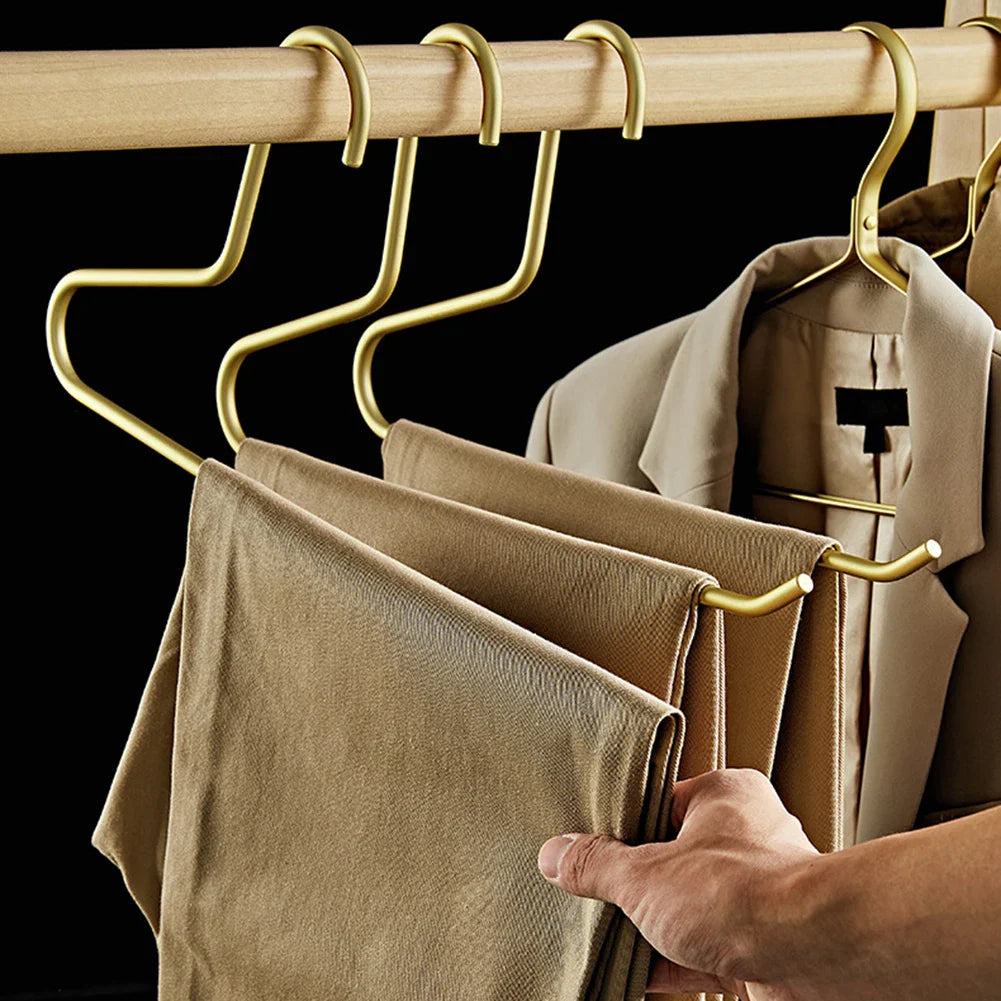 Elegante Metall-Kleiderbügel für perfekten Ordnung im Schrank (5 Stück)