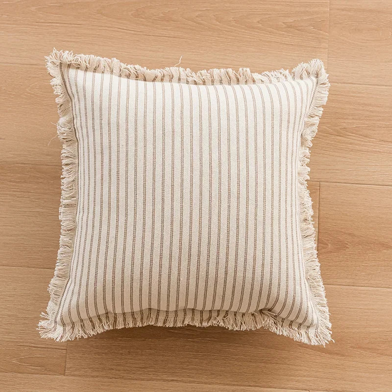 Elegante Kissenhülle mit Jacquard-Muster und Fransen - Baumwoll-Leinen-Mischung