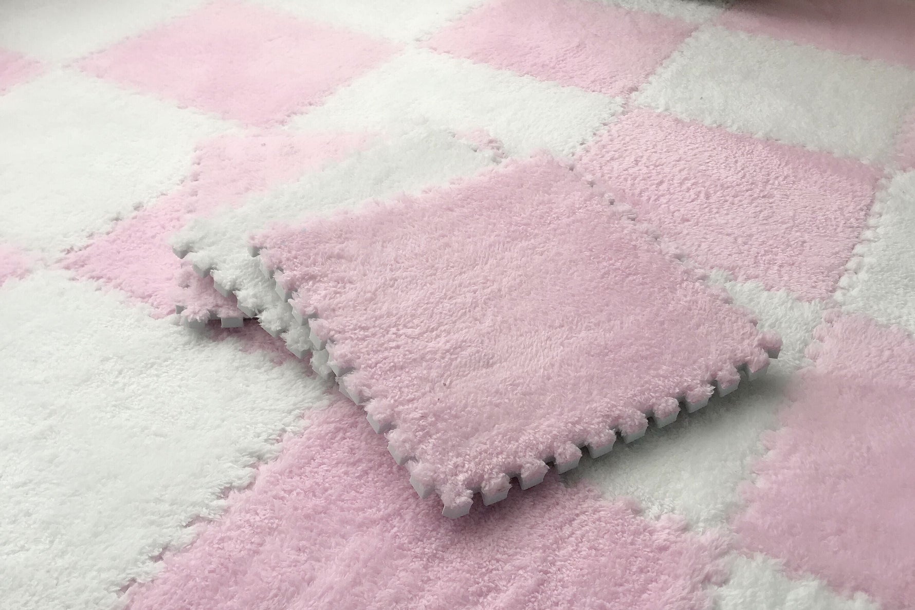 DIY Winter Plüsch Puzzlematte