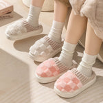 Wohlfühlschuhe mit Dickem Weichen Fußbett – Warm & Rutschfest