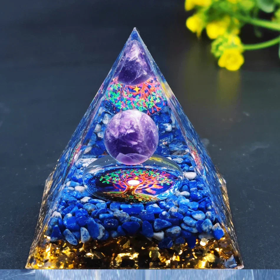 Orgonit-Pyramide mit Amethystpendel – Energie, Schutz und Dekoration