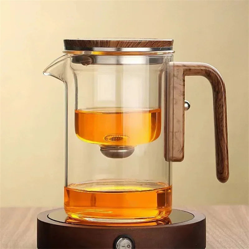 Elegante Glas-Teekanne mit Holzgriff – Teegenuss auf höchstem Niveau