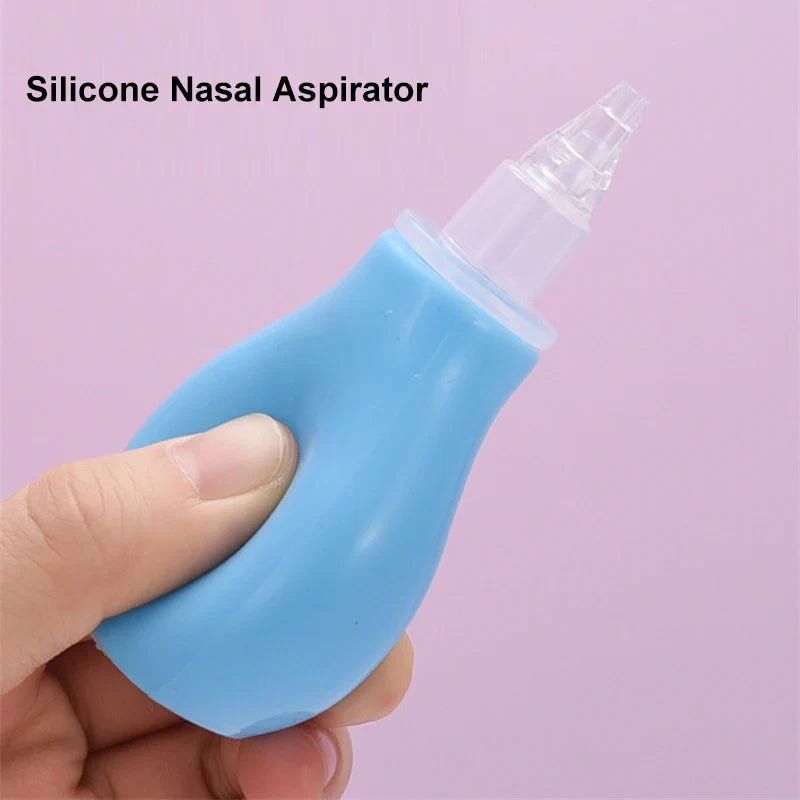 Pflegeset für Babys mit Thermometer, Bürste und Nagelschneider