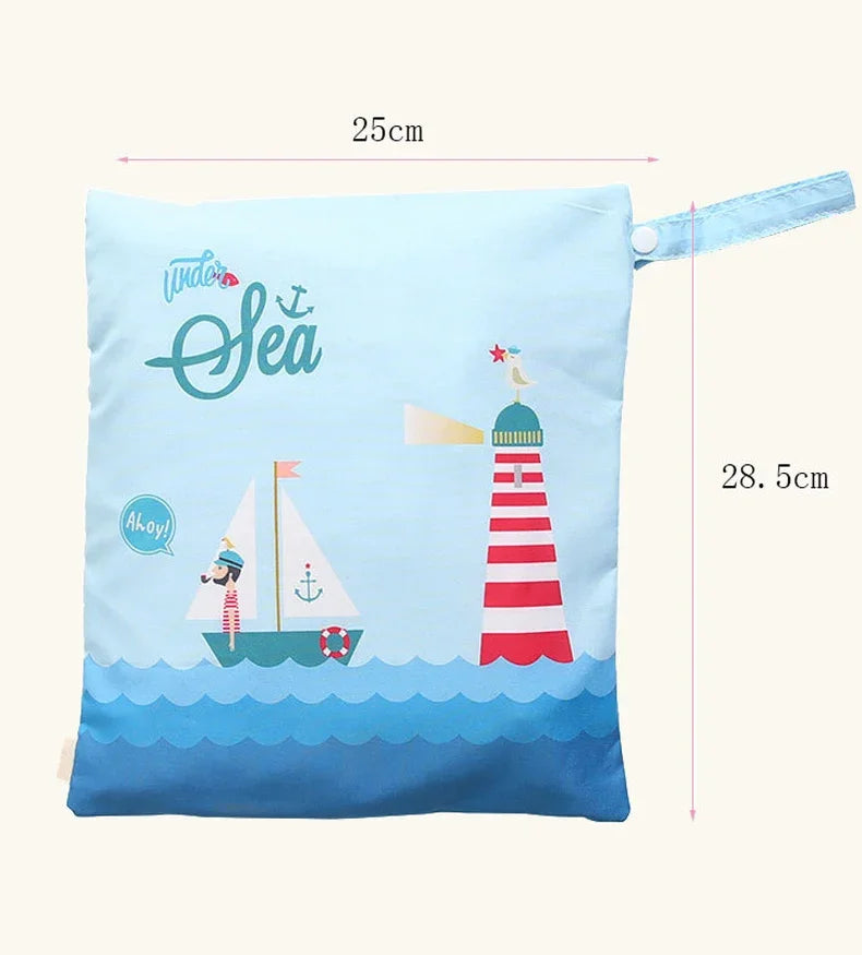 Windeltasche mit Reißverschluss – Wasserdichter Wetbag für den Kinderwagen