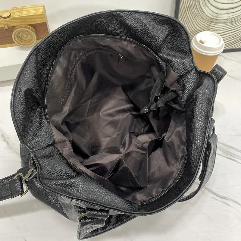 Elegante Schultertasche mit großem Fassungsvermögen – Althea Design