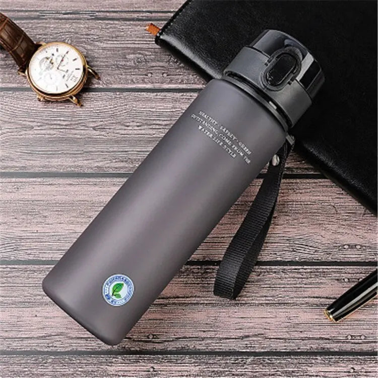 DraagDrink Wasserflasche – Auslaufsicher & BPA-frei für Sport, Arbeit & Reisen