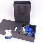Geschenkbox mit 7 Seifenrosen im Blumenstrauß-Design