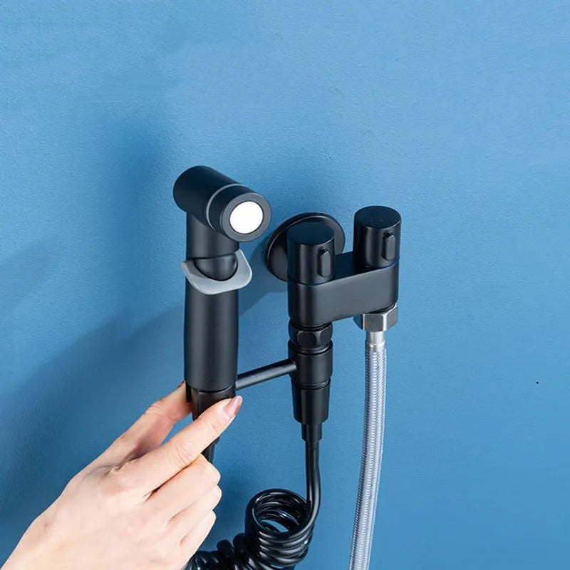 HygieneLux Bidet-Set – Elegantes Wandmontage-Design für Ihr Bad