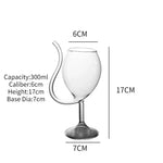 Kreative geometrische Weingläser und Cocktailgläser