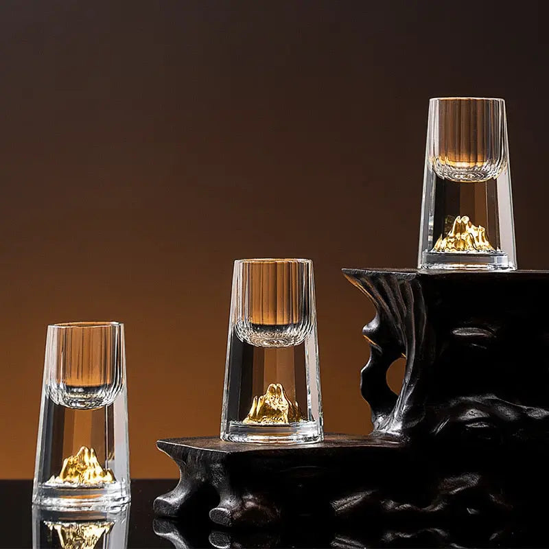 Whiskyglas Voltyx aus AurumGlass – Zeitloses Design