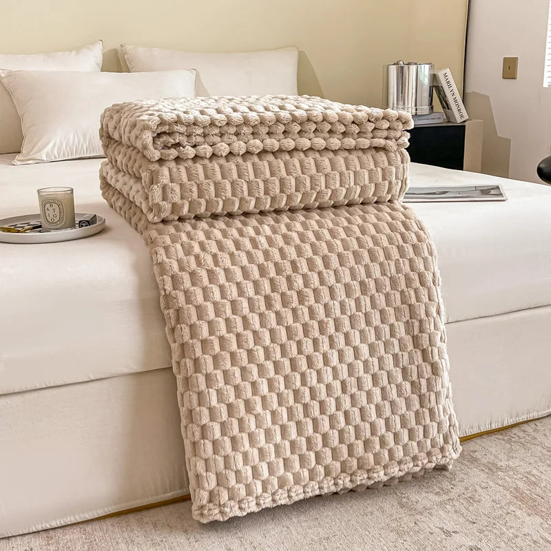 Snuggle Blanket – Comfortable Velvet Blanket for Sofa and Bed