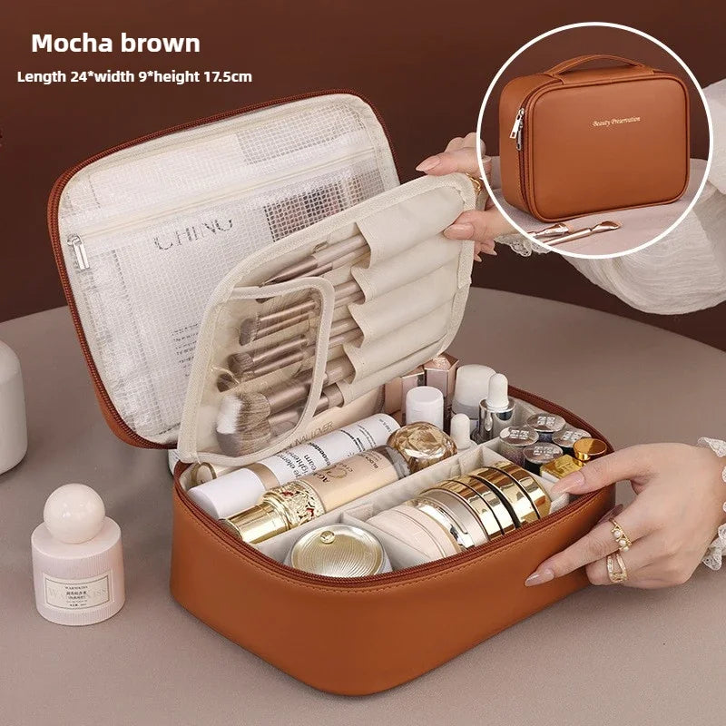 Elegant Cosmetic Bag | Spacious & Water-Repellent | Flexible Design | Faux Leather in Rose/Black