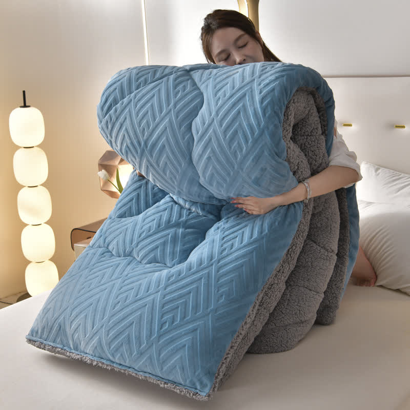 Cozy Sherpa Winter Blanket with Integrated Quilted Core