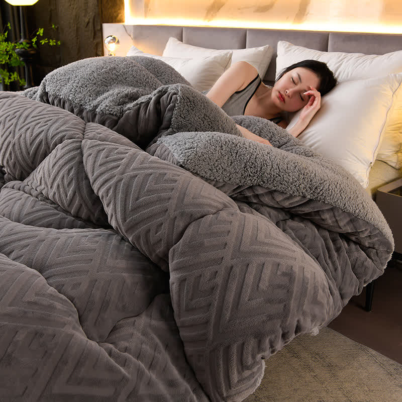 Cozy Sherpa Winter Blanket with Integrated Quilted Core