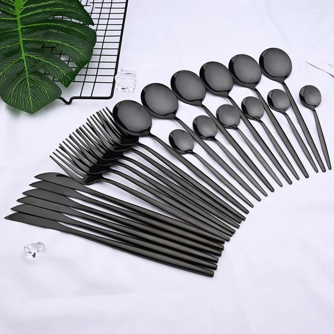 Elegantes 24-teiliges Besteckset für 4 Personen