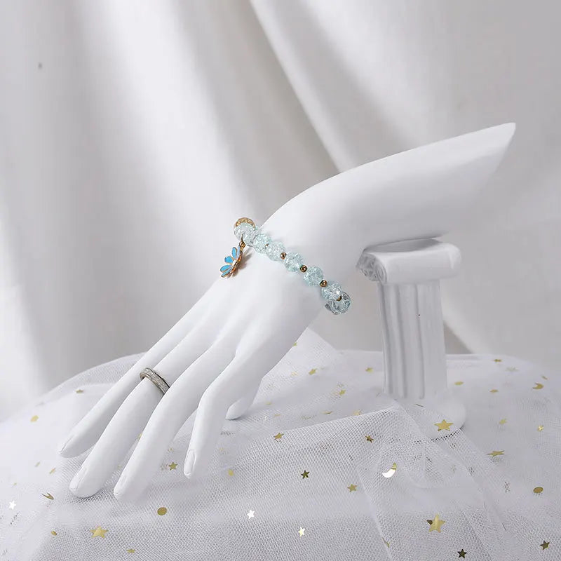 EleganzDisplay Jewelry Presentation | Stylish Hand and Bust Holders for Jewelry