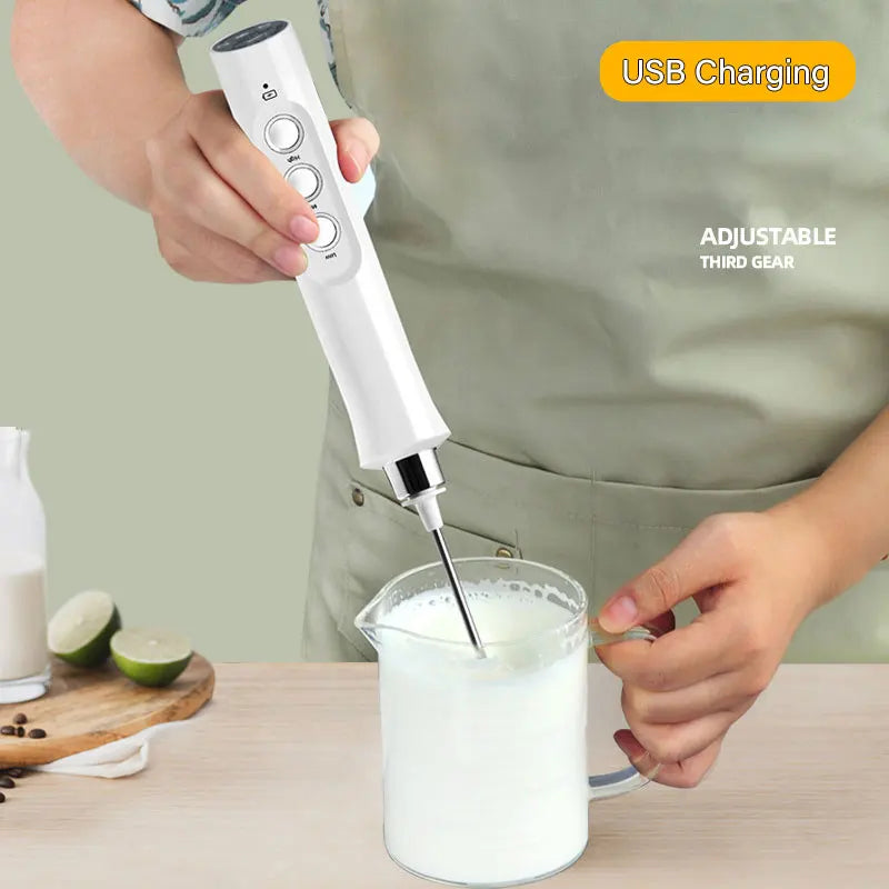 Vielseitiger Milchaufschäumer mit integriertem Akku – 3-in-1 Lösung für perfekten Schaum