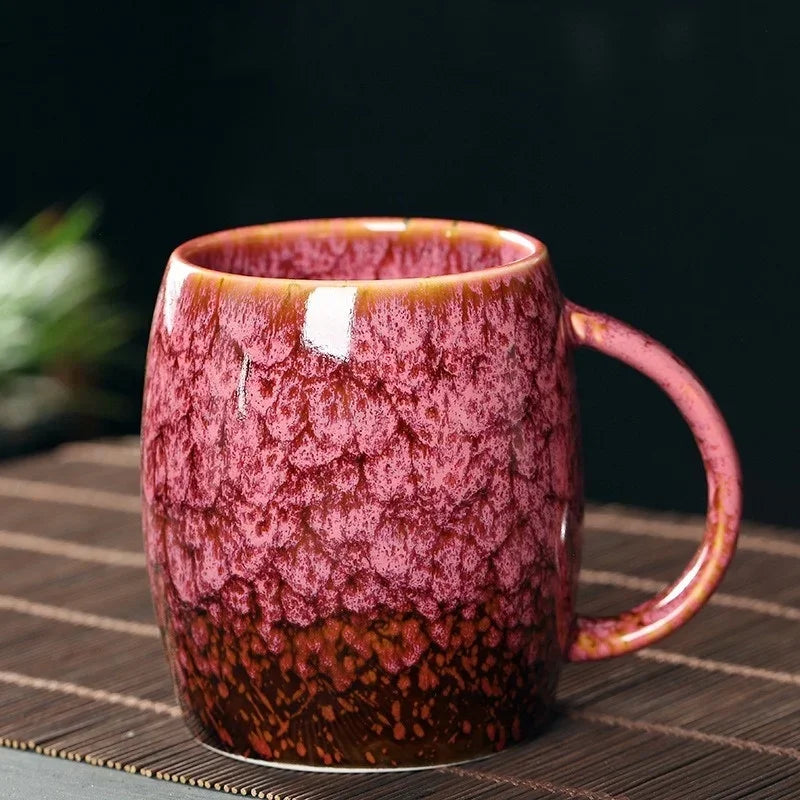 Keramiktasse in Weiß mit Athena-Motiv