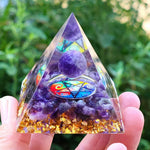 Orgonit-Pyramide mit Amethystpendel – Energie, Schutz und Dekoration