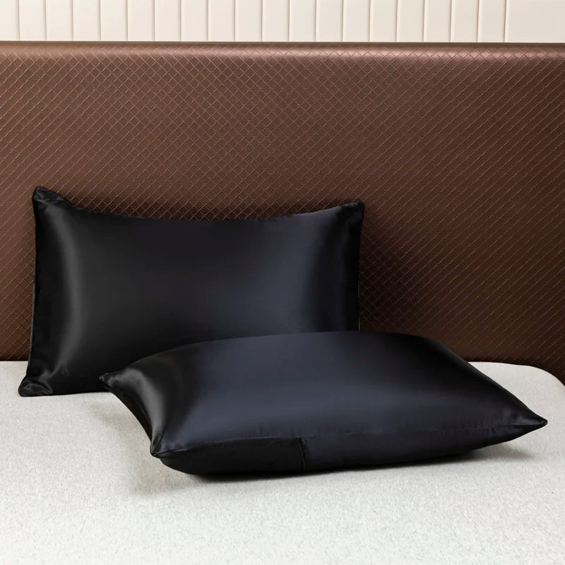 Leichtes Satin Bettwäsche Set | Kühlend und Sanft