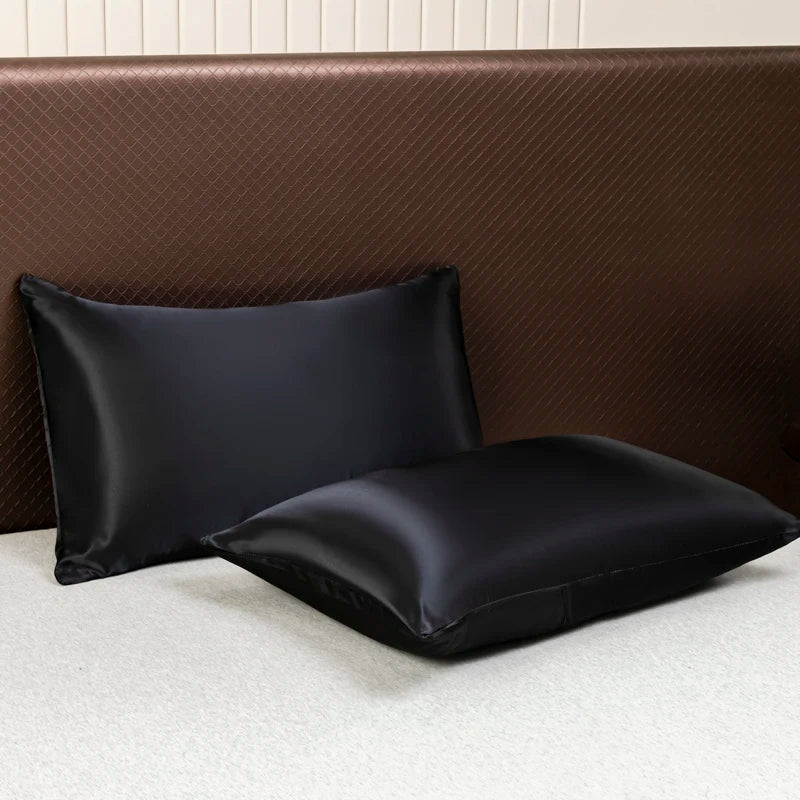 Leichtes Satin Bettwäsche Set | Kühlend und Sanft