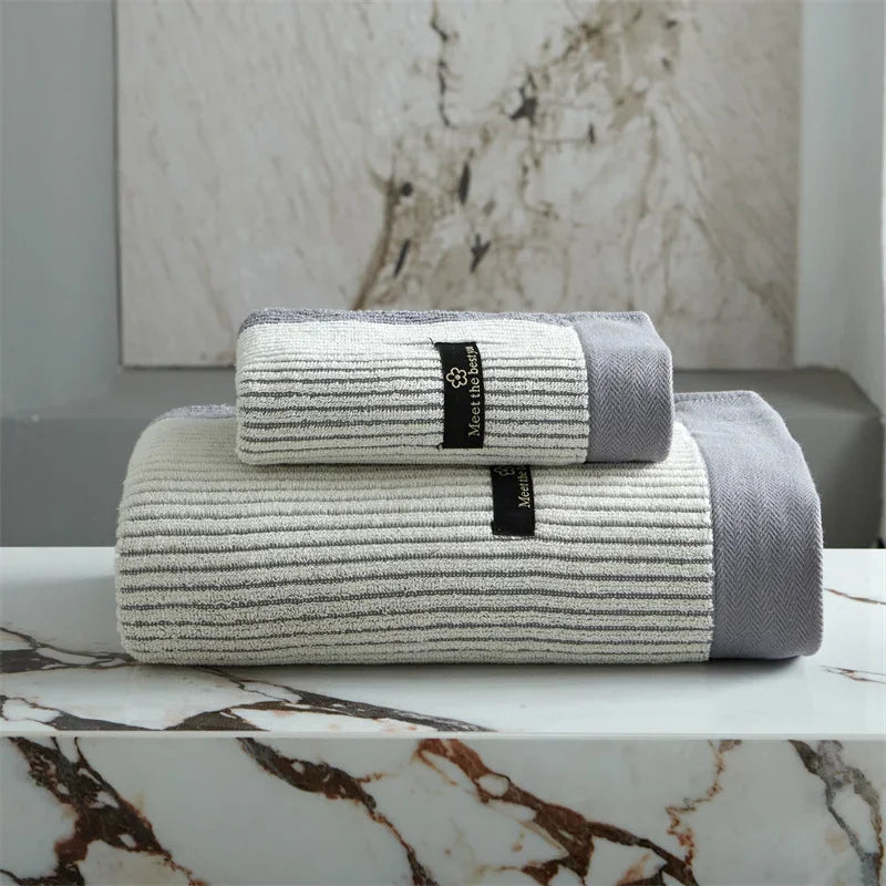 Ecoluxe – Elegantes Handtuch aus 100% Bio-Baumwolle