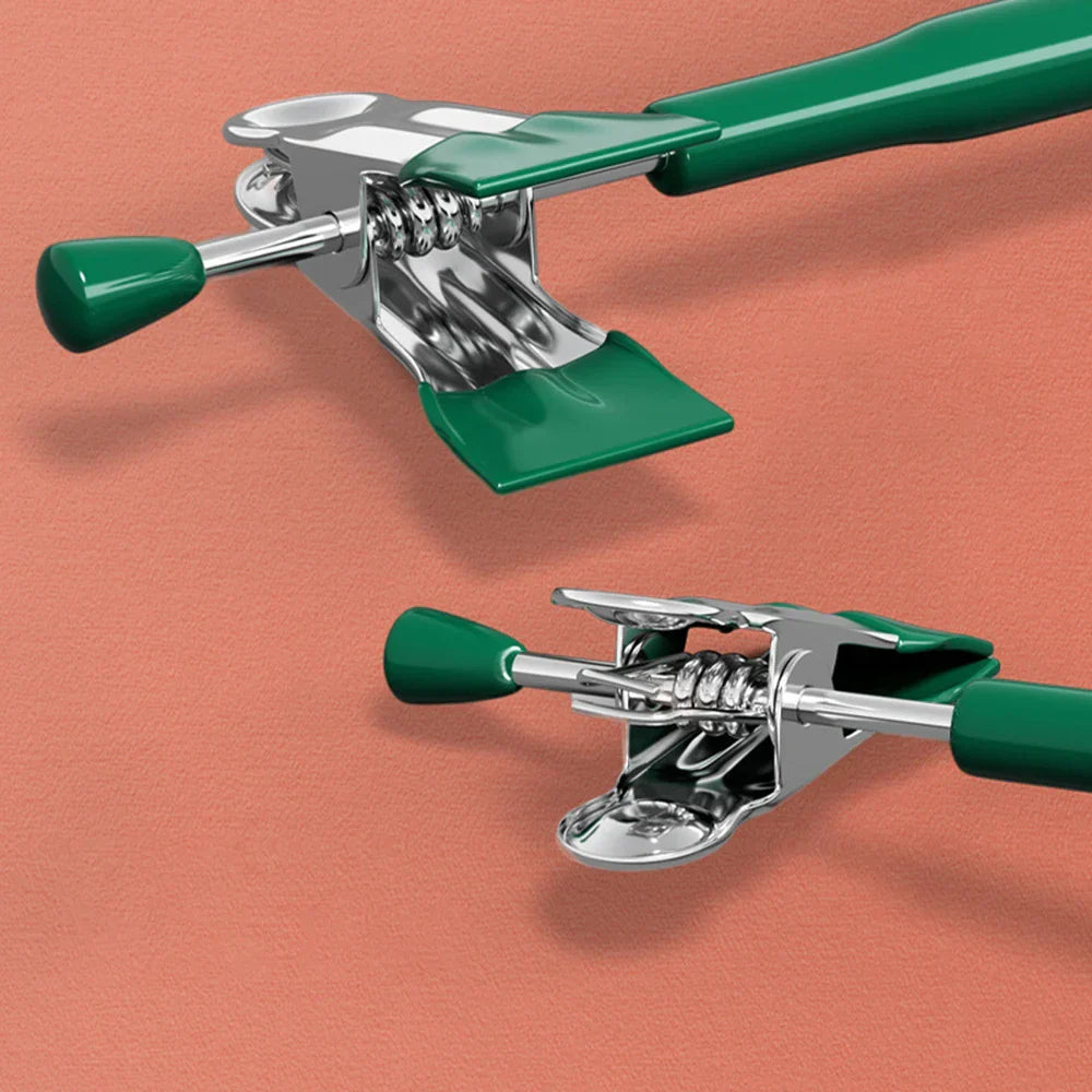Stylish Stainless Steel Hanger with Flexible Clips