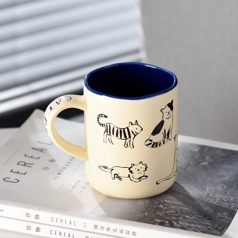 Kaffeebecher für Tierfreunde: Katzen oder Hunde?