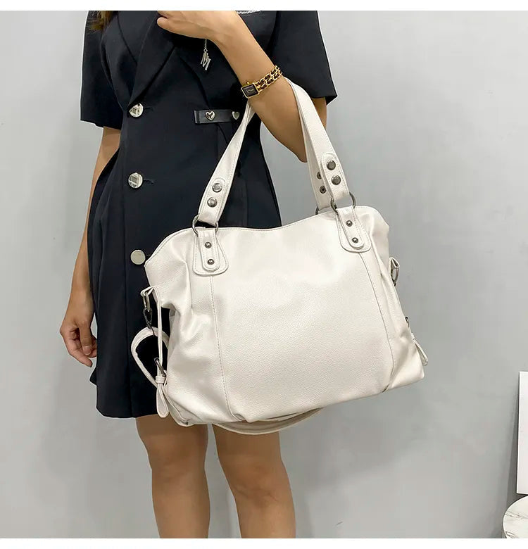 Elegante Schultertasche mit großem Fassungsvermögen – Althea Design