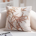 Luxuriöser Samt-Kissenbezug mit Orchideenmotiv