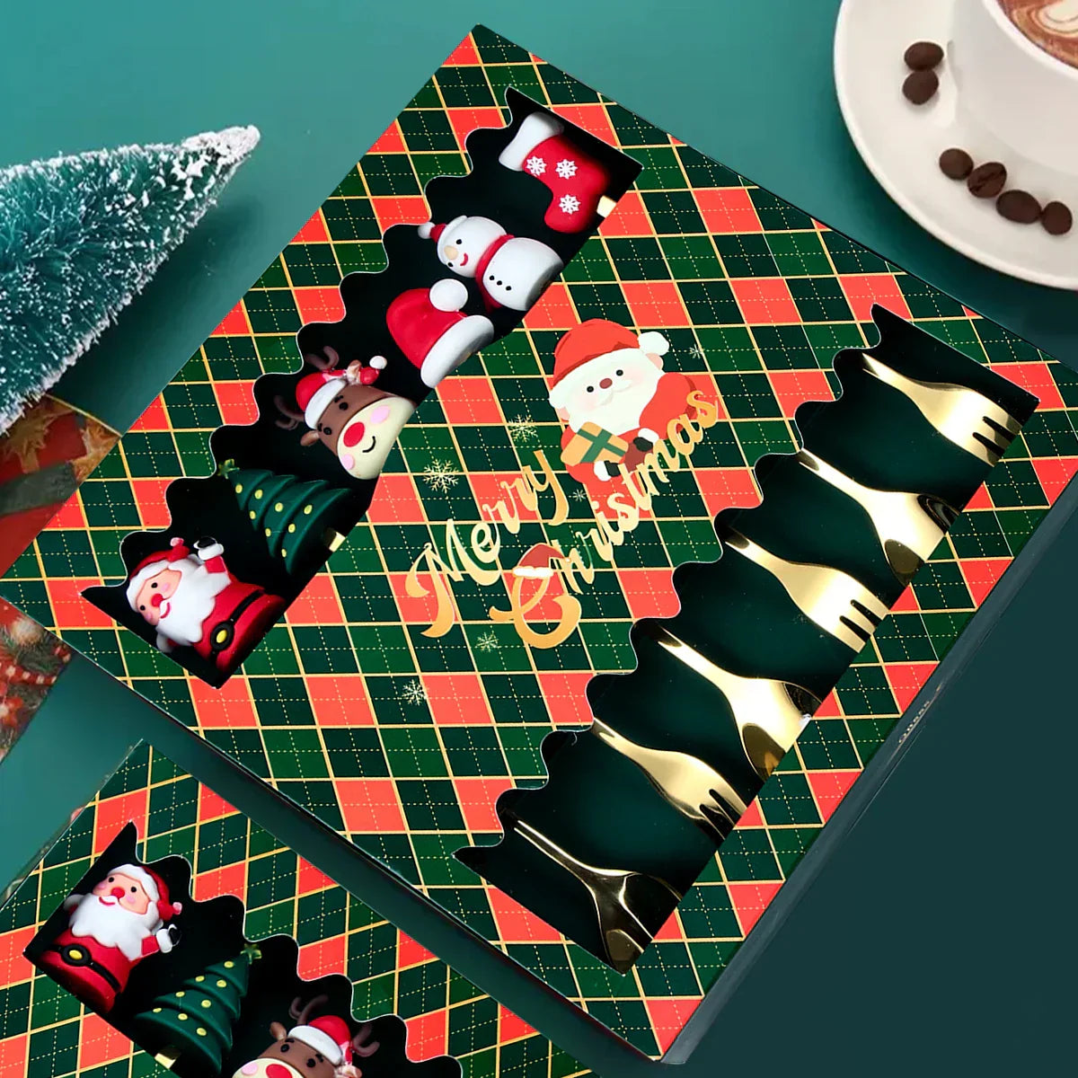 Weihnachtsbesteck Set mit Goldlöffel und Gabel im Santa Claus Design