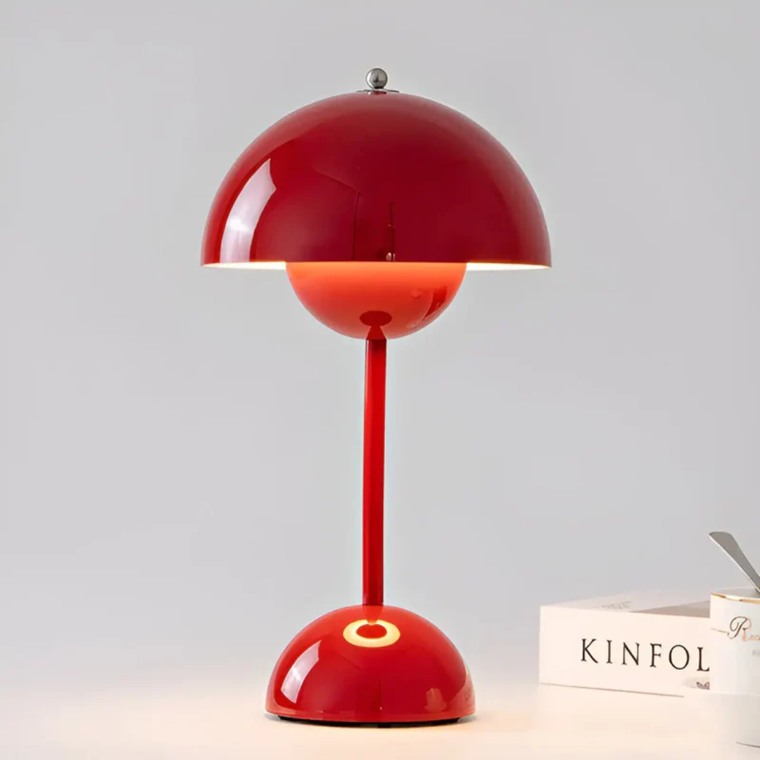 Elegant Scandinavian Style Table Lamp - NordicBeam