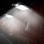 Solarbetriebene LED-Außenlampe mit Bewegungssensor