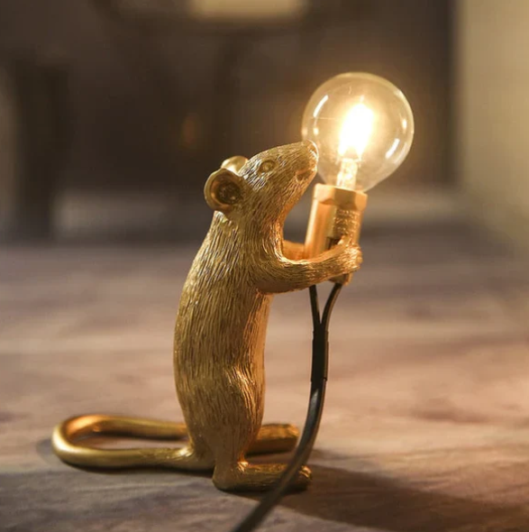 Cute Mouse Table Lamp for a Cozy Atmosphere