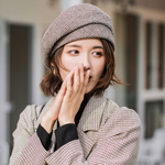 Elegant Women's Beanie Hat for Timeless Comfort