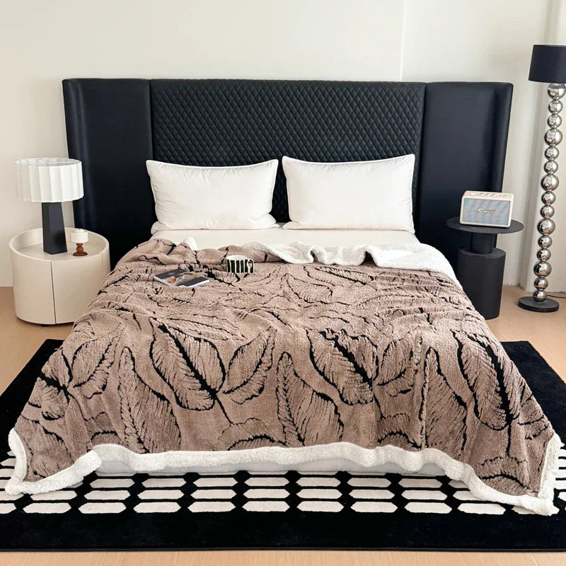 Luxuriöse Kuscheldecke aus Samt und Lammfleece | Stilvoll & Bequem für Ihr Zuhause