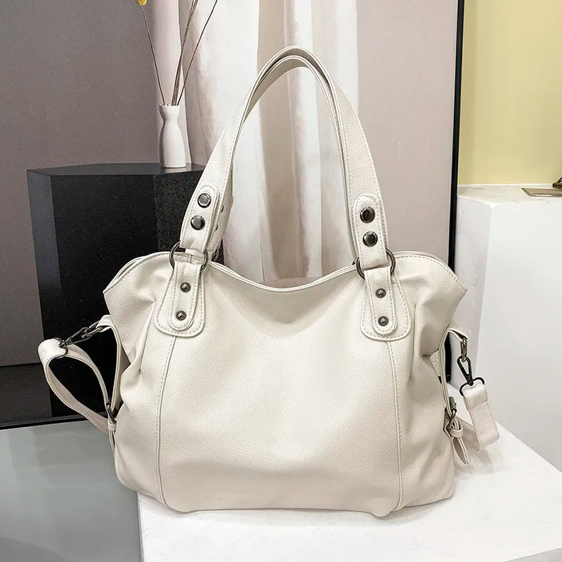 Elegante Schultertasche mit großem Fassungsvermögen – Althea Design