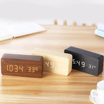 Digitaler Holzwecker mit Temperaturanzeige, Alarmfunktion und modernem Design – Ideal für Schlafzimmer oder Büro, energieeffizient und stilvoll