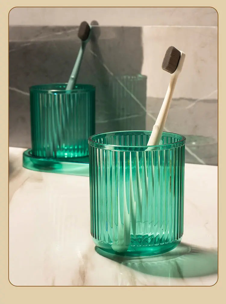 Farbenfrohe Anti-Tropf Badezimmerbecher – ColorSip HomeCup