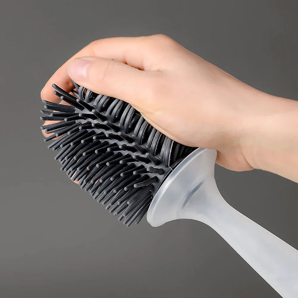 Hygienische Toilettenbürste mit integriertem Seifenspender