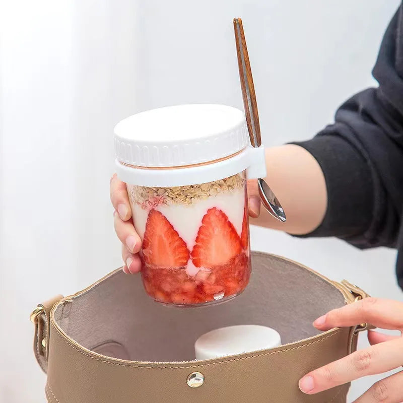 Frühstücksbecher für unterwegs – Praktisch und Vielseitig