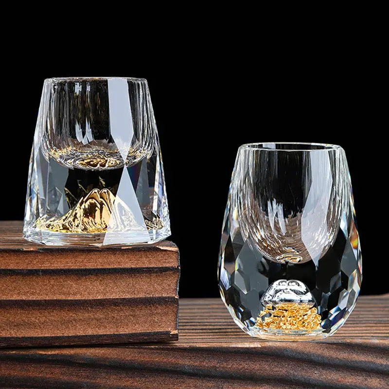 Whiskyglas Voltyx aus AurumGlass – Zeitloses Design