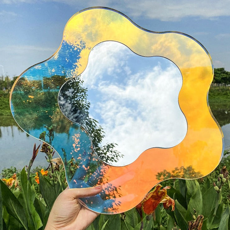 Blütenförmiger Acrylspiegel mit Prisma-Effekt