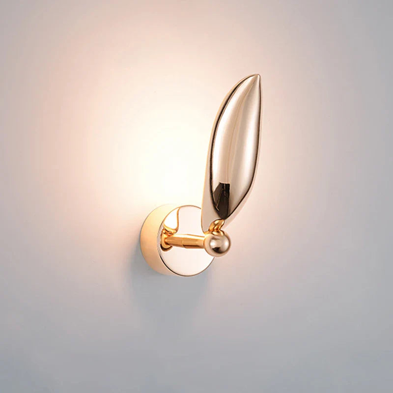 Elegante Wandleuchte im Möwen-Design mit Warmweißem Licht
