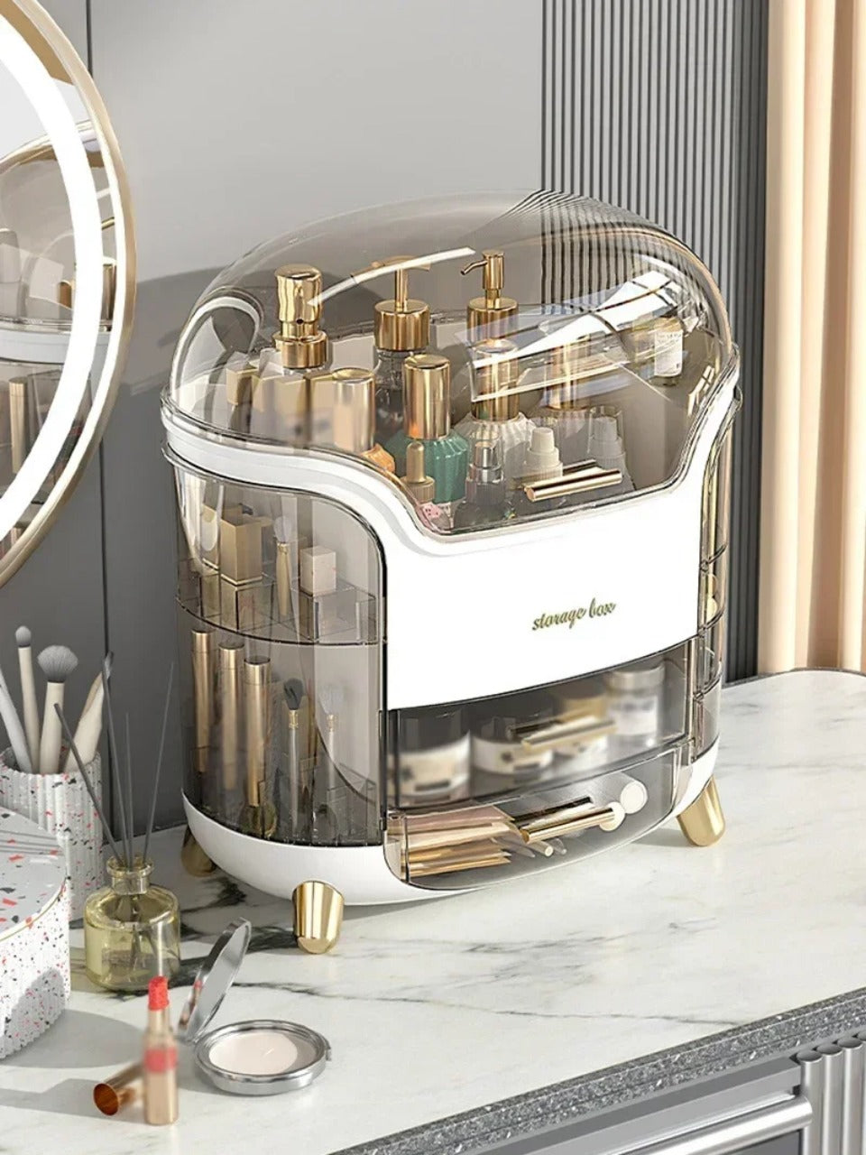 Luxuriöser transparenter Schminkorganisator mit Schiebetüren und Schubladen