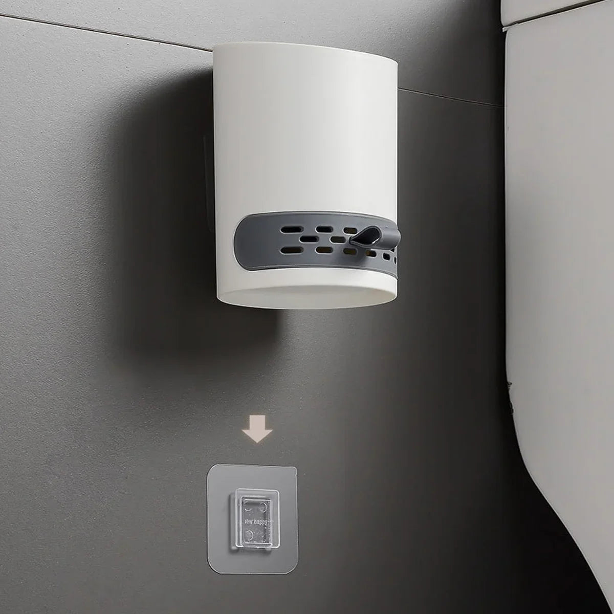 Hygienische Toilettenbürste mit integriertem Seifenspender