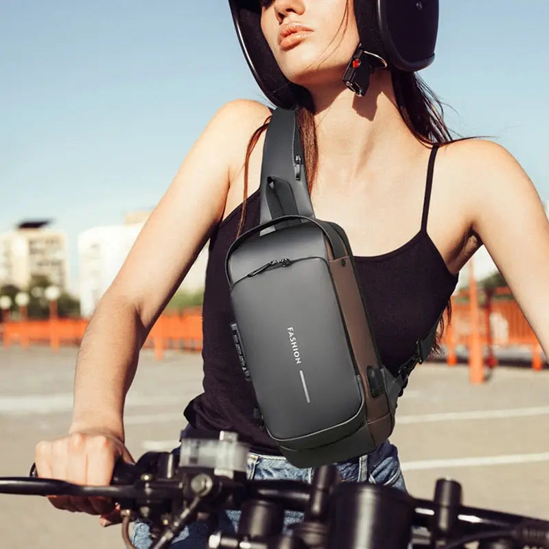 Sicherheitsrucksack – Schnittfest & mit USB-Ladeanschluss