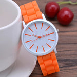 SleekTime - Minimalist Spectrum Clock for Every Occasion