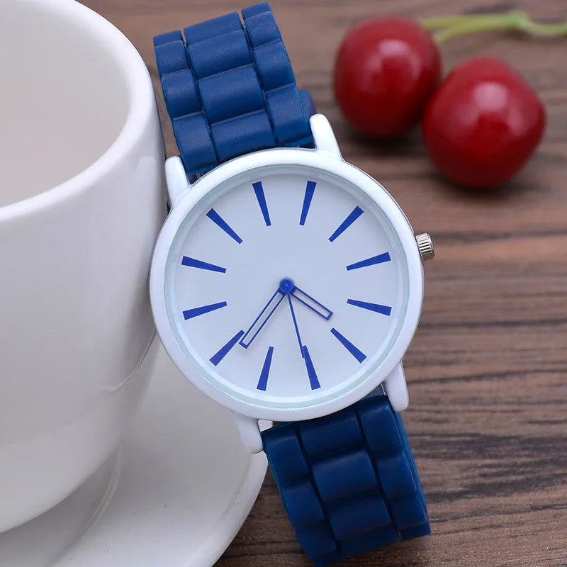 SleekTime - Minimalist Spectrum Clock for Every Occasion