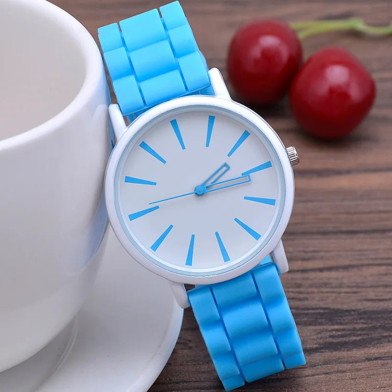 SleekTime - Minimalist Spectrum Clock for Every Occasion